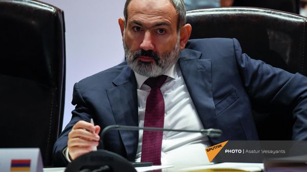Премьер-министр Армении Никол Пашинян на заседании Евразийского межправительственного совета (19 ноября 2021). Еревaн - Sputnik Армения