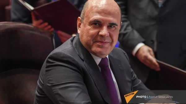 Председатель правительства России Михаил Мишустин на заседании Евразийского межправительственного совета (19 ноября 2021). Еревaн - Sputnik Армения