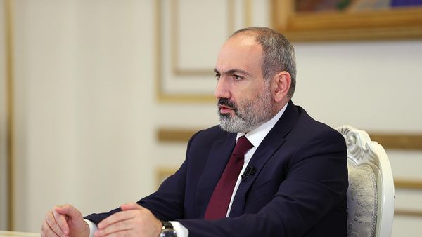 Премьер-министр Никол Пашинян во время онлайн пресс-конференции (23 ноября 2021). Еревaн - Sputnik Армения