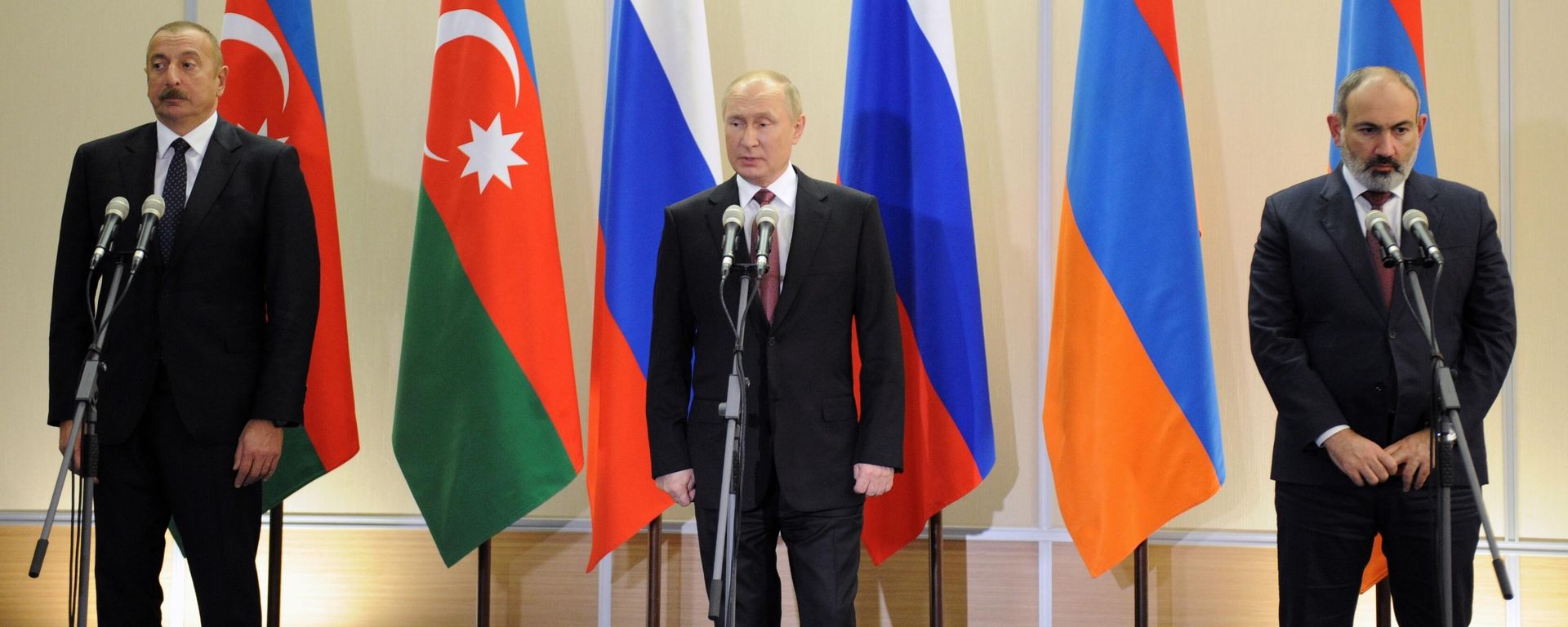 Заявление Путина, Пашиняна и Алиева для СМИ по итогам переговоров (26 ноября 2021). Сочи - Sputnik Армения, 1920, 26.11.2021