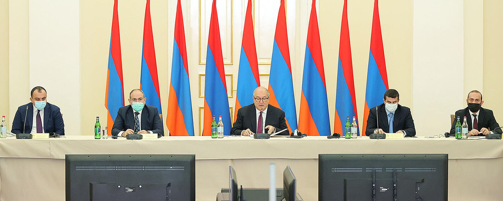 30-ое заседании Совета попечителей Всеармянского фонда Айастан (27 ноября 2021). Еревaн - Sputnik Армения, 1920, 27.11.2021