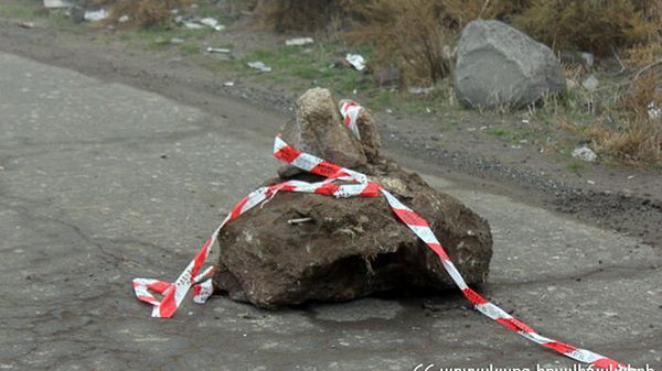 Քարաթափում Զովունի գյուղից դեպի Կորեայի ձոր տանող ավտոճանապարհին (28 նոյեմբերի, 2021թ). Կոտայք - Sputnik Արմենիա