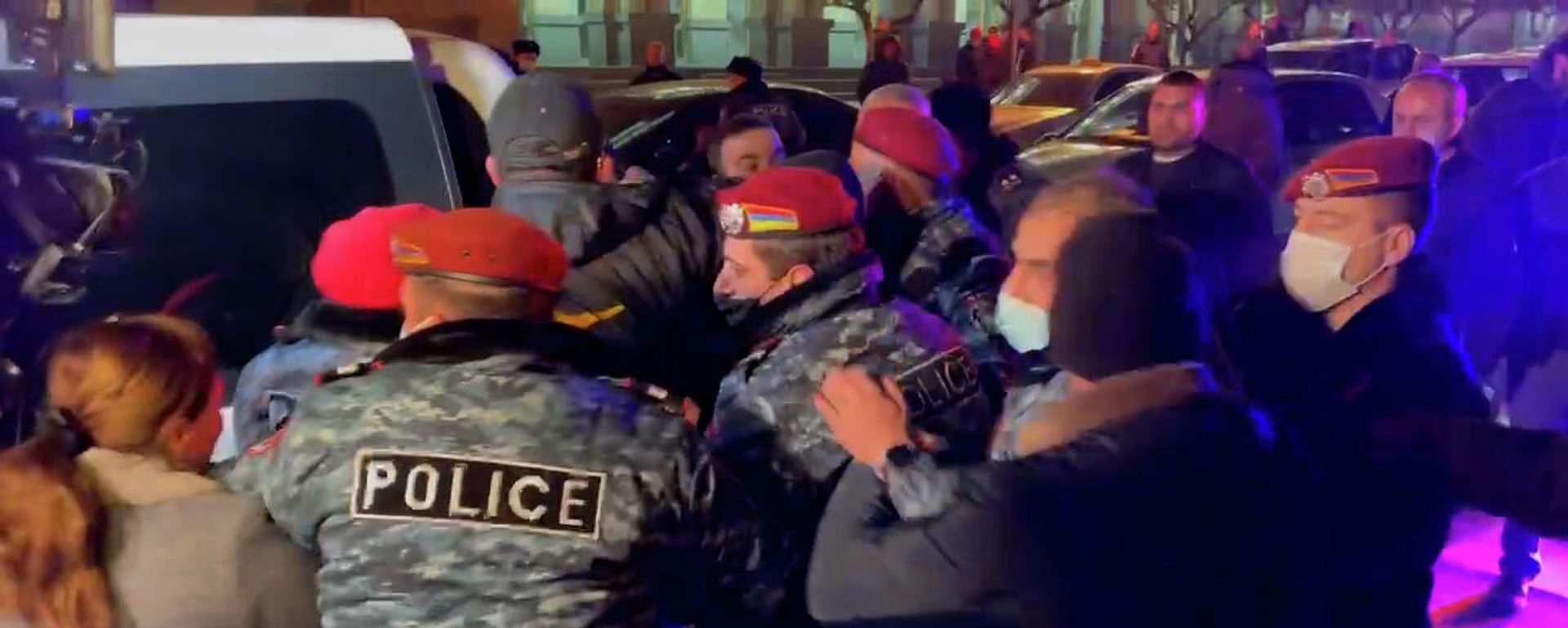 Митинг на площади Республики - Sputnik Армения, 1920, 07.12.2021