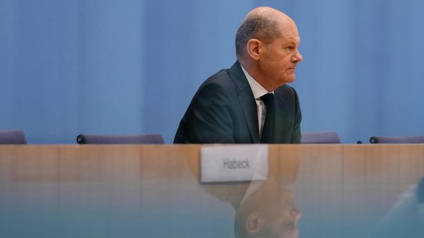 Новоназначенный канцлер Германии Олаф Шольц на пресс-конференции (7 декабря 2021). Берлин - Sputnik Армения
