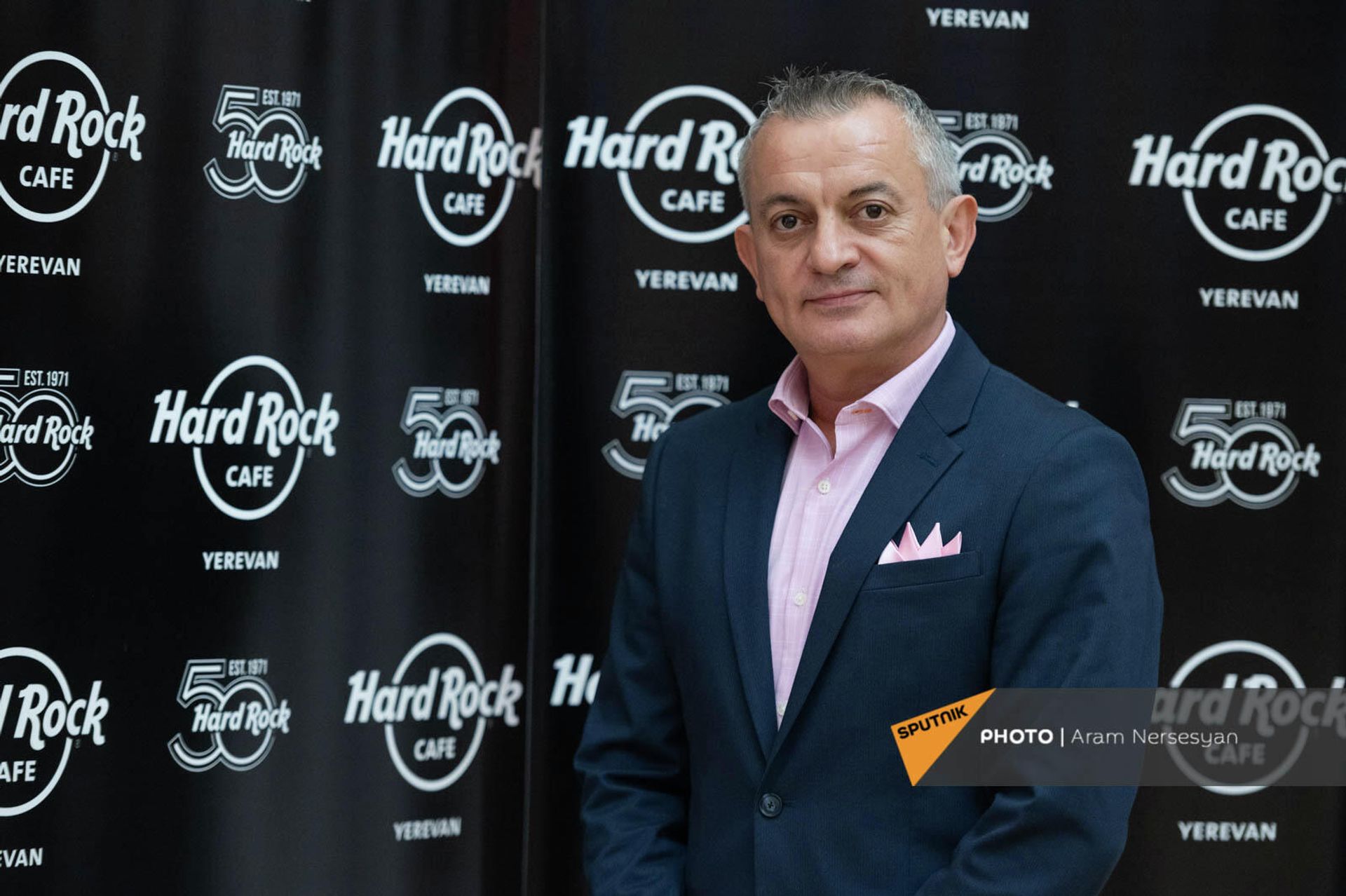 Hard Rock International Franchising-ի փոխնախագահ Անիբալ Ֆերնանդեսը - Sputnik Արմենիա, 1920, 13.12.2021