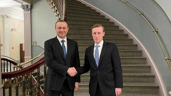 Секретарь Совбеза Армен Григорян встретился с советником президента США по вопросам национальной безопасности Джейком Салливаном (15 декабря 2021). Вашингтон - Sputnik Армения