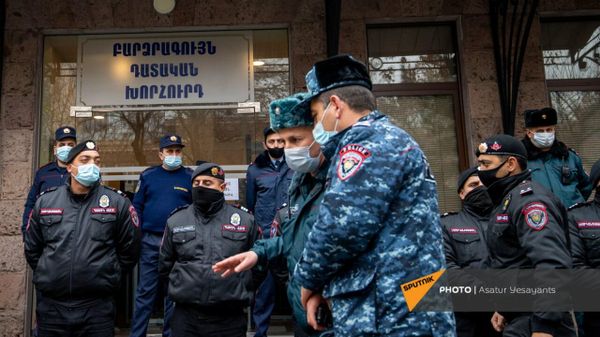 Акция протеста у здания Высшего судебного совета (17 декабря 2021). Еревaн - Sputnik Արմենիա