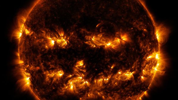 Активные области на Солнце - Sputnik Армения