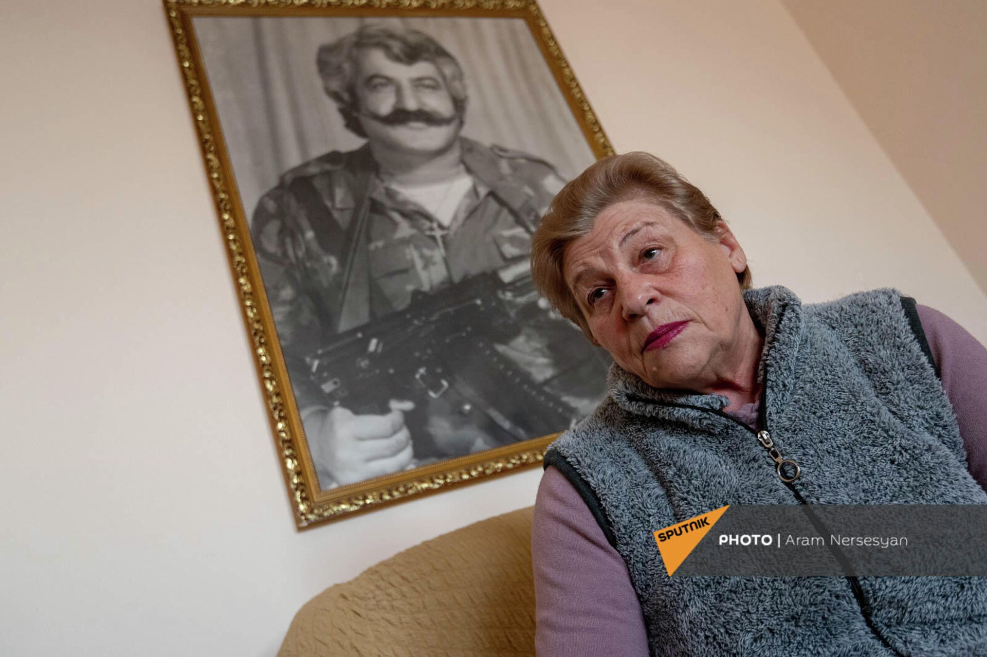 Вдова Национального героя Армении Гегазника Микаеляна Эмилия Вдова Национального героя Армении Гегазника Микаеляна Эмилия - Sputnik Армения, 1920, 22.12.2021
