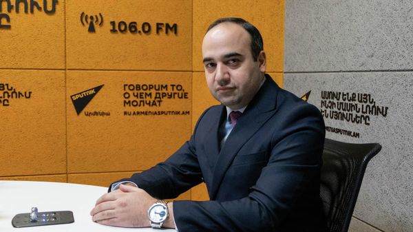 ՀՀ Աշխատանքի և սոցիալական հարցերի փոխնախարար Դավիթ Խաչատրյանը ռադիո Sputnik-ի հյուրն է։  - Sputnik Արմենիա