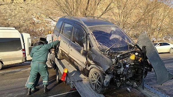 ДТП вблизи сел Зангакатун и Вардашат - Sputnik Արմենիա