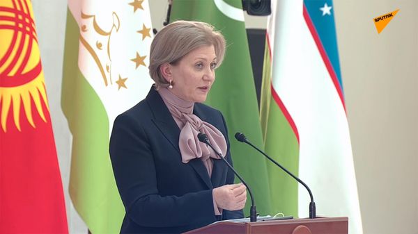 Главный государственный санитарный врач РФ Анна Попова во время неформального саммита лидеров государств - участников СНГ (28 декабря 2021). Санкт-Петербург Главный государственный санитарный врач РФ Анна Попова во время неформального саммита лидеров государств - участников СНГ (28 декабря 2021). Санкт-Петербург - Sputnik Армения