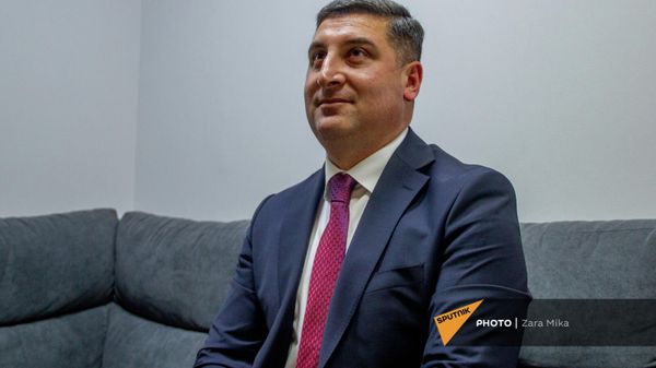 Գնել Սանոսյան - Sputnik Արմենիա