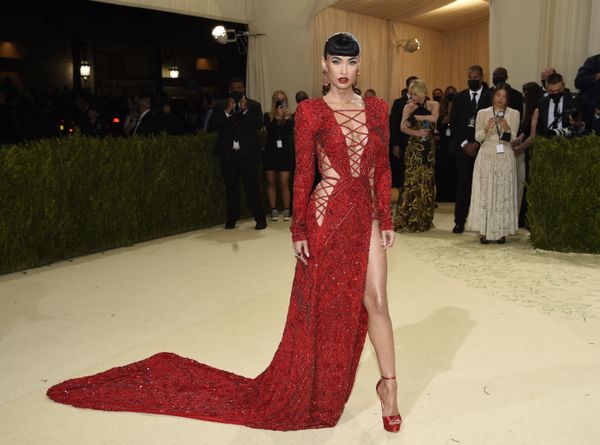 Актриса Меган Фокс на балу Института костюма Met Gala 2021 в Нью-Йорке. - Sputnik Армения