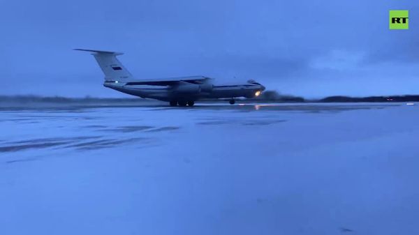 Из Ульяновска в Казахстан вылетели подразделения ВДВ России, входящие в состав миротворческого контингента ОДКБ - Sputnik Армения