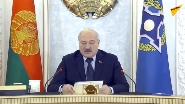 Բելառուսի նախագահ Ալեքսանդր Լուկաշենկոն՝ ՀԱՊԿ-ի անդամ պետությունների ղեկավարների առցանց նիստում (10 հունվարի, 2022թ)․ Մինսկ - Sputnik Արմենիա