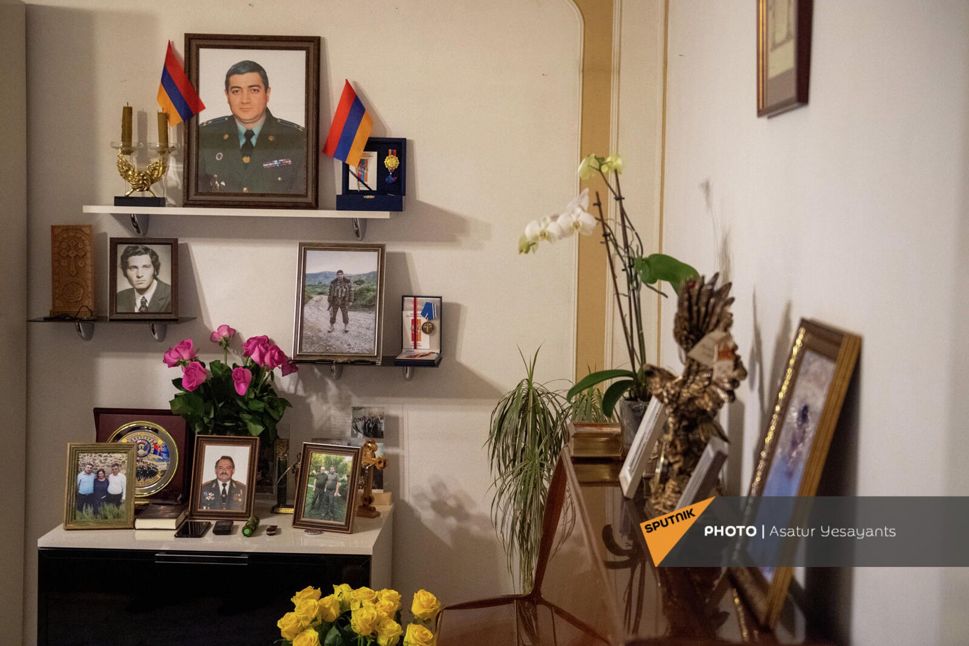 Уголок памяти национального героя Армении, полковника Ваагна Асатряна - Sputnik Արմենիա, 1920, 13.01.2022