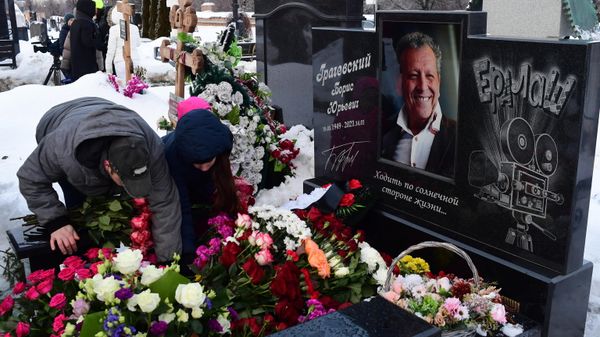 Памятник создателю Ералаша, режиссеру Борису Грачевскому - Sputnik Армения