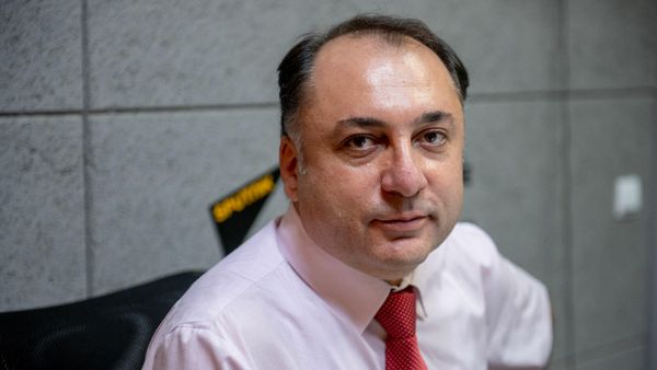 Ատոմ Մխիթարյան. Թվայնացումը կկանխարգելի կեղծիքներով ավարտական վկայագրեր ներկայացնելը - Sputnik Արմենիա