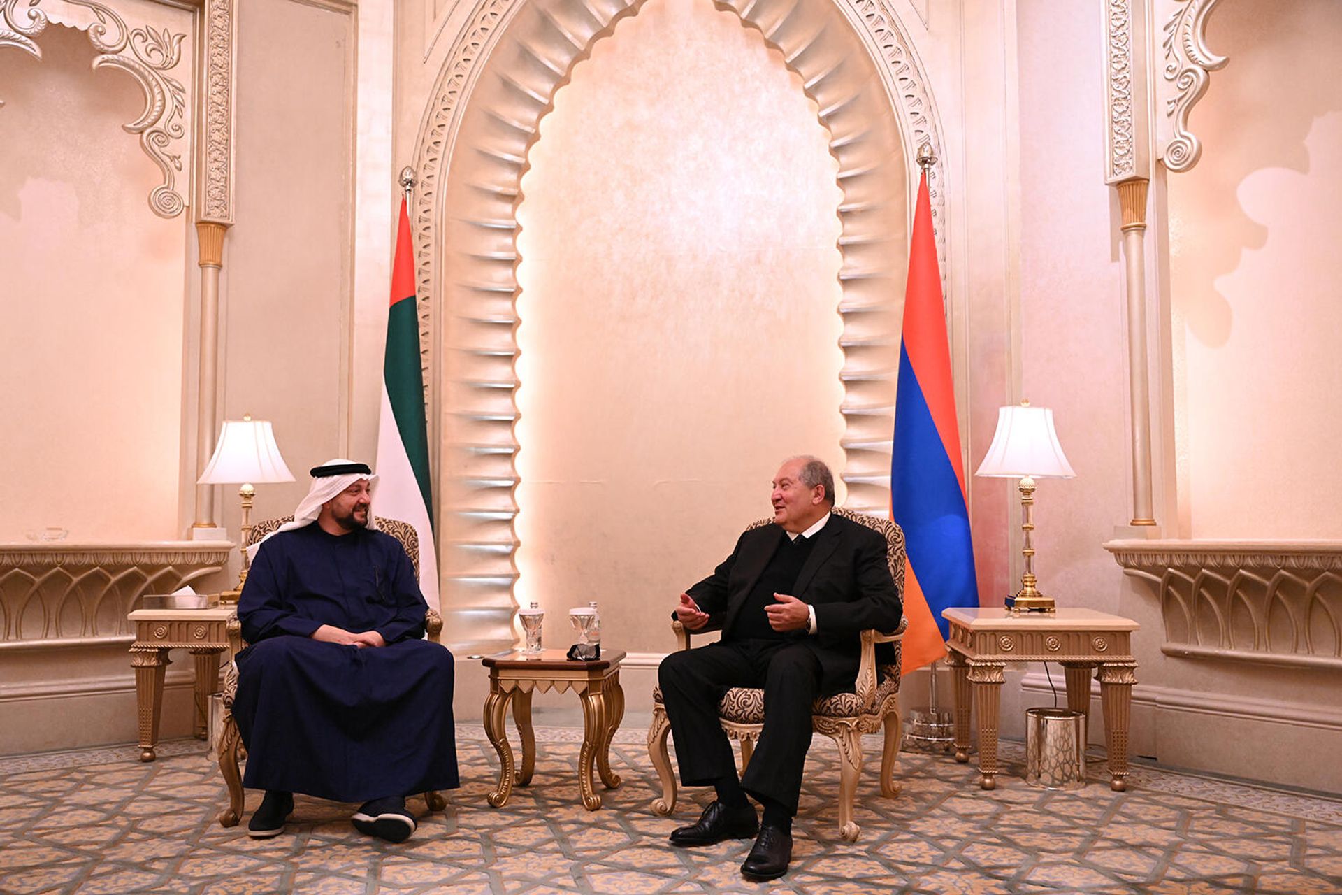 Президент Армен Саркисян встретился с генеральным исполнительным директором компании Масдар Мохаммедом Джамилем Аль Рамахи (16 января 2022). Абу-Даби - Sputnik Армения, 1920, 16.01.2022