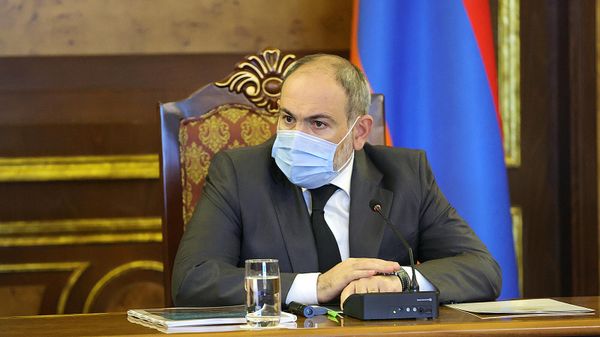 Совещание во главе с премьер-министром Николом Пашиняном по перспективам развития виноделия (17 января 2022). Еревaн - Sputnik Армения
