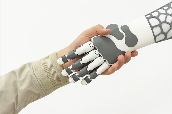 Прототипы протезов рук стартапа ArmBionics Прототипы протезов рук стартапа ArmBionics - Sputnik Армения