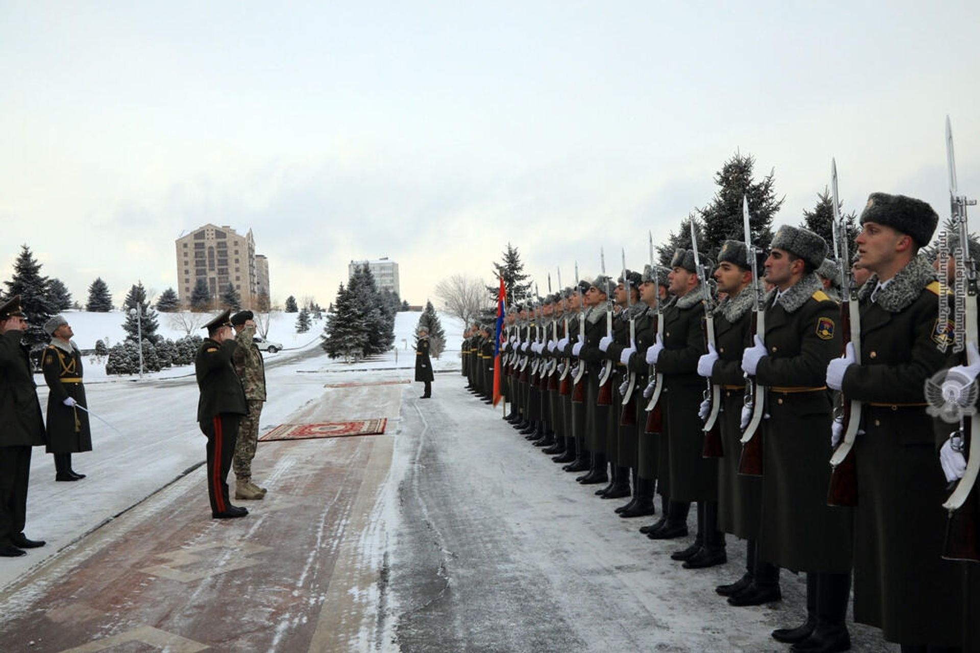 ՀՀ ԶՈւ ԳՇ պետ Արտակ Դավթյանը հանդիպել է Կիպրոսի ազգային գվարդիայի ԳՇ պետ Դիմոկրիտոս Զերվակիսի հետ (19 հունվարի, 2022թ)․ Երևան - Sputnik Արմենիա, 1920, 19.01.2022