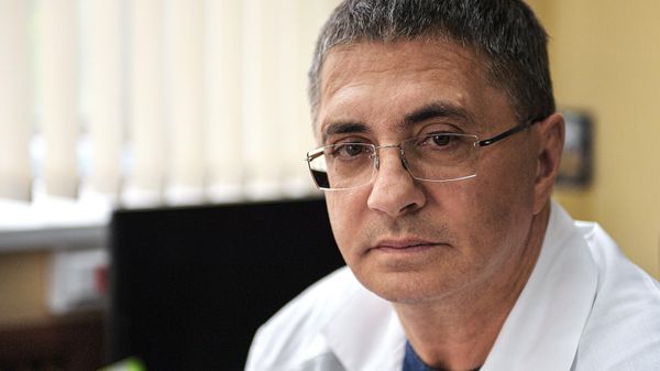 Главврач ГКБ им. Жадкевича Александр Мясников - Sputnik Армения