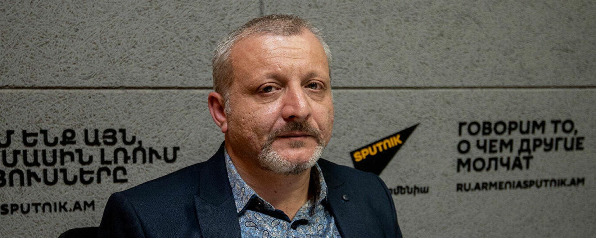 Հեռանում է, որ չխոչընդոտի. քաղաքագետը՝ նախագահի հրաժարականի մասին - Sputnik Արմենիա, 1920, 23.01.2022