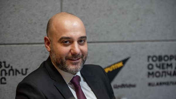 Սուրեն Սաֆարյան - Sputnik Արմենիա