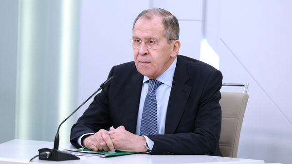 Министр иностранных дел РФ Сергей Лавров во время видеоконференции - Sputnik Армения