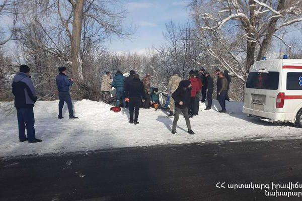 Дорожно-транспортное происшествие на трассе Ереван - Севан (28 января 2022). Котайк - Sputnik Армения