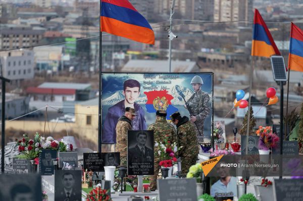 День армии в Ераблуре День армии в Ераблуре - Sputnik Армения