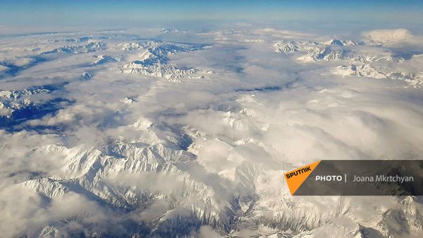 Армянское нагорье с самолета - Sputnik Армения