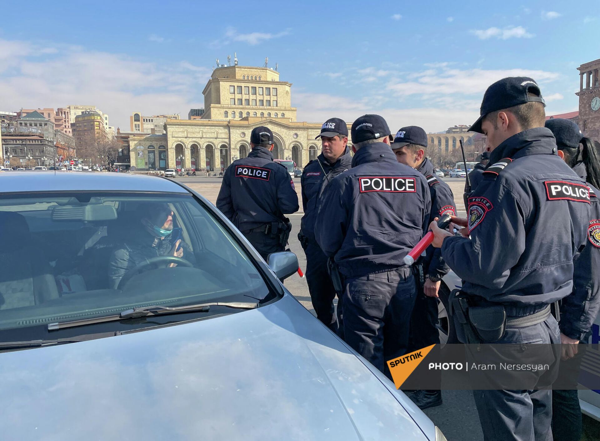 Полиция во время акции протеста против повышения ОСАГО (31 января 2022). Еревaн - Sputnik Армения, 1920, 31.01.2022