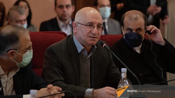 Ռոբերտ Բեգլարյան  - Sputnik Արմենիա