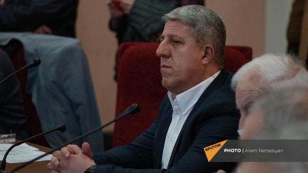Иранист Вардан Восканян на мероприятии по случаю 30-летия Армяно-иранских дипломатических отношений (9 февраля 2022). Еревaн - Sputnik Армения