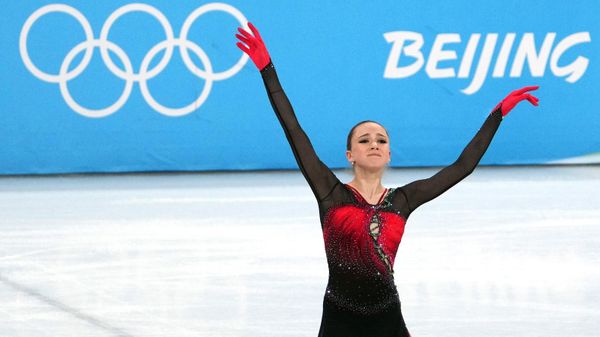 Фигуристка Камила Валиева после выступления с произвольной программой в женском одиночном катании командных соревнований по фигурному катанию на XXIV зимних Олимпийских играх (7 февраля 2022). Пекин - Sputnik Армения