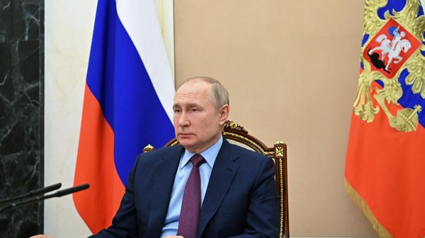 Президент РФ В. Путин встретился с главой Минобороны РФ С. Шойгу - Sputnik Армения