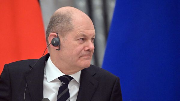 Канцлер Германии Олаф Шольц на совместной пресс-конференции с президентом России по итогам встречи (15 февраля 2022). Москвa - Sputnik Армения