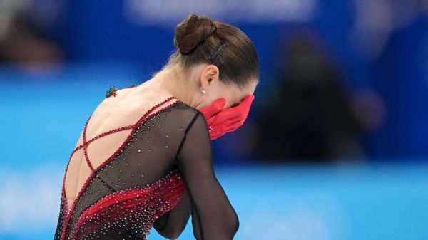  Камила Валиева после выступления в произвольной программе женского одиночного катания в Пекине - Sputnik Армения