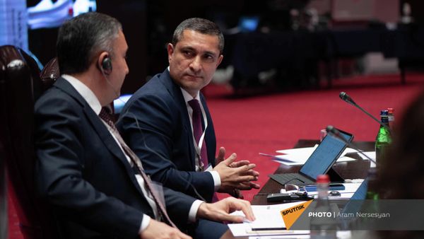 Ադրբեջանցի պատգամավորները «Եվրանեսթին». Երևան - Sputnik Արմենիա