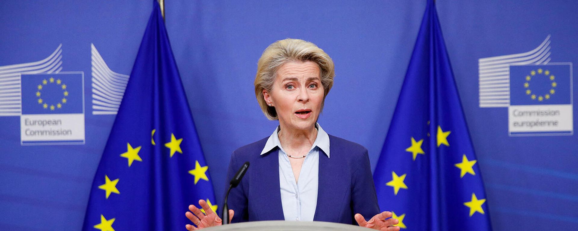 Президент Европейской комиссии Урсула фон дер Ляйен выступила с заявлением после завершения встречи министров иностранных дел ЕС по кризису в Украине (22 февраля 2022). Брюссель - Sputnik Армения, 1920, 11.03.2022
