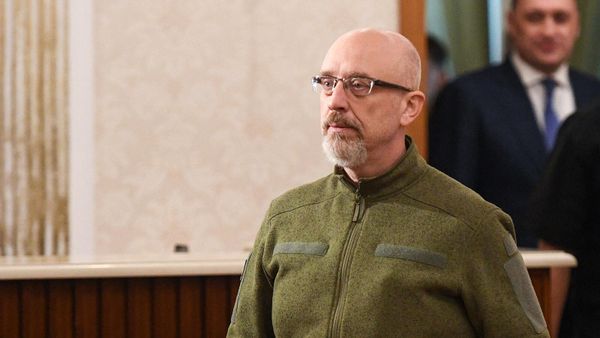 Министр обороны Украины Алексей Резников перед началом российско-украинских переговоров (28 февраля 2022). Гомельская область - Sputnik Армения