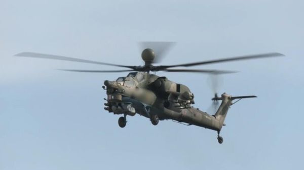 Ударный вертолет Ми-28 ВКС РФ во время выполнения боевого задания в ходе специальной военной операции на Украине - Sputnik Армения