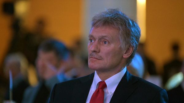 Ппресс-секретарь президента РФ Дмитрий Песков на церемонии вручения премии Русского географического общества (19 октября 2021). Москвa - Sputnik Армения