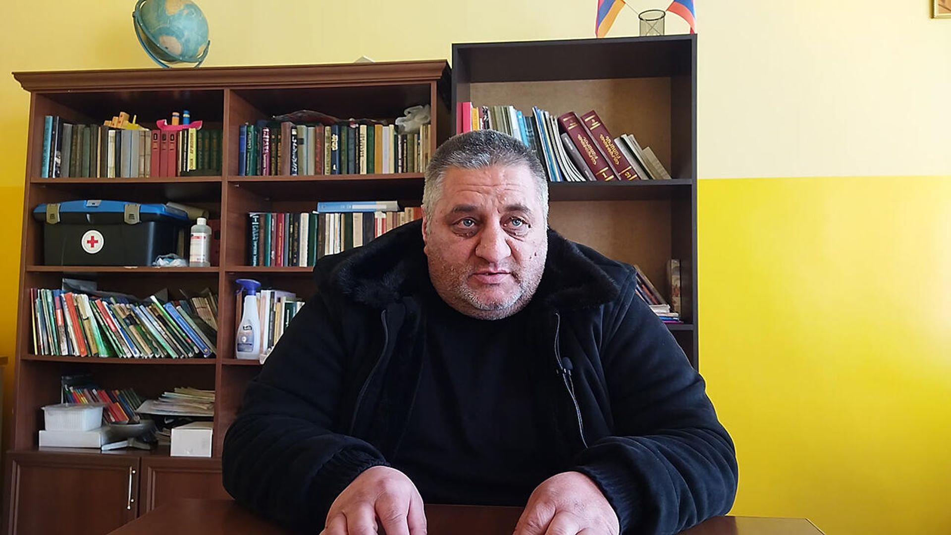 Թլիկի դպրոցի տնօրեն Զալիբեկ Ղազարյան - Sputnik Արմենիա, 1920, 10.03.2022