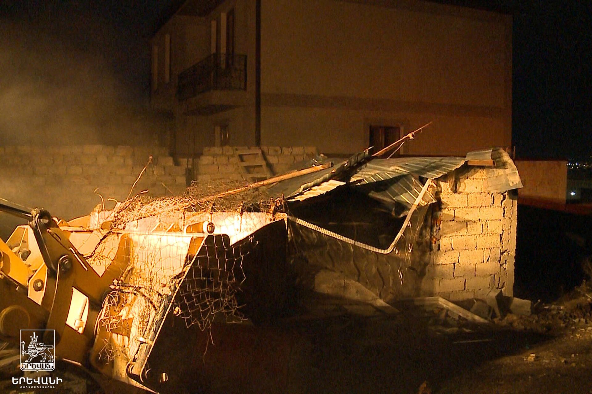 Ավան վարչական շրջանում քանդվել են հերթական ապօրինի շինությունները - Sputnik Արմենիա, 1920, 11.03.2022