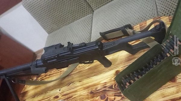 В результате разъяснительной работы военной полиции МО РА добровольно сдано оружие и боеприпасы - Sputnik Армения