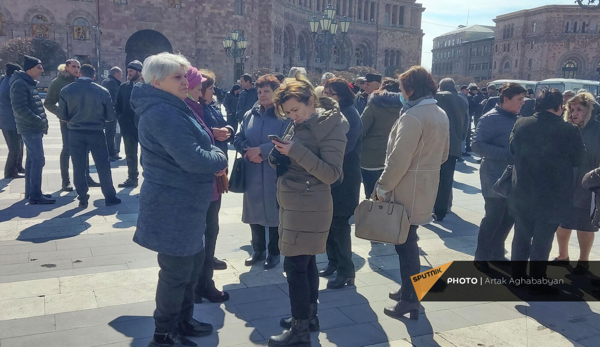 Акция протеста арцахцев на площади Республики (16 марта 2022). Еревaн - Sputnik Արմենիա, 1920, 16.03.2022